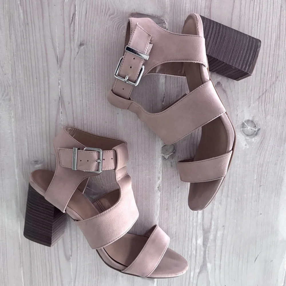 Express Heeled Sandals with Chunky Block Heel